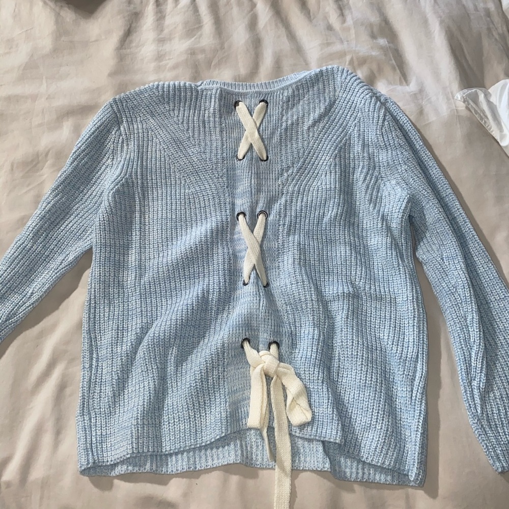 Francescas Long sleeve sweater